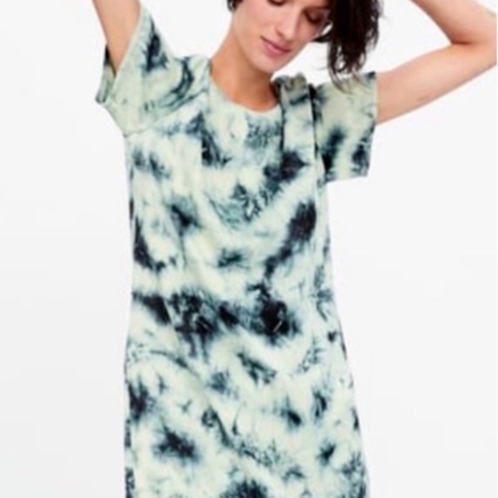 Zara | Women’s Navy/Cream Tie-Dye Short Sleeve Crewneck The Batik Top Dress Sz M